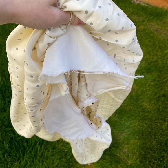 Vintage satin dress. - Picture 6 of 7